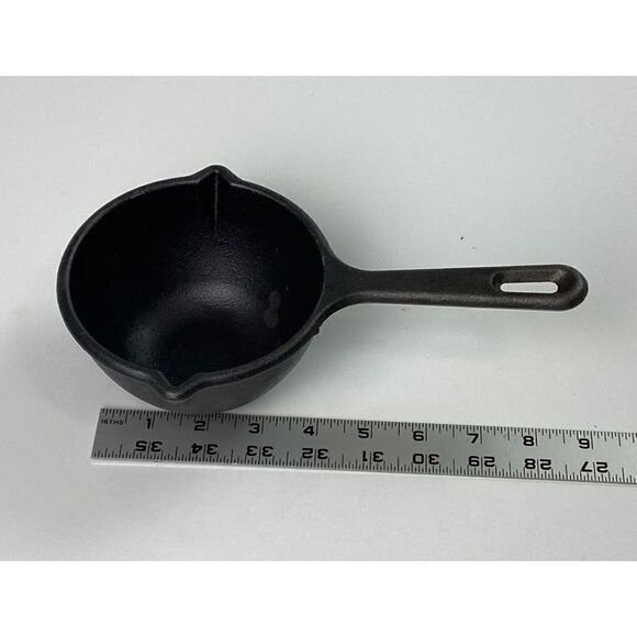 VTG Lodge Cast Iron MPR Small Double Spout 2 Cup Ladle Melting Dipper Pot USA CQ - Picture 6 of 6